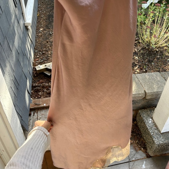 Wilfred Aritzia Maxi dress WITH TAGS - Picture 2 of 4